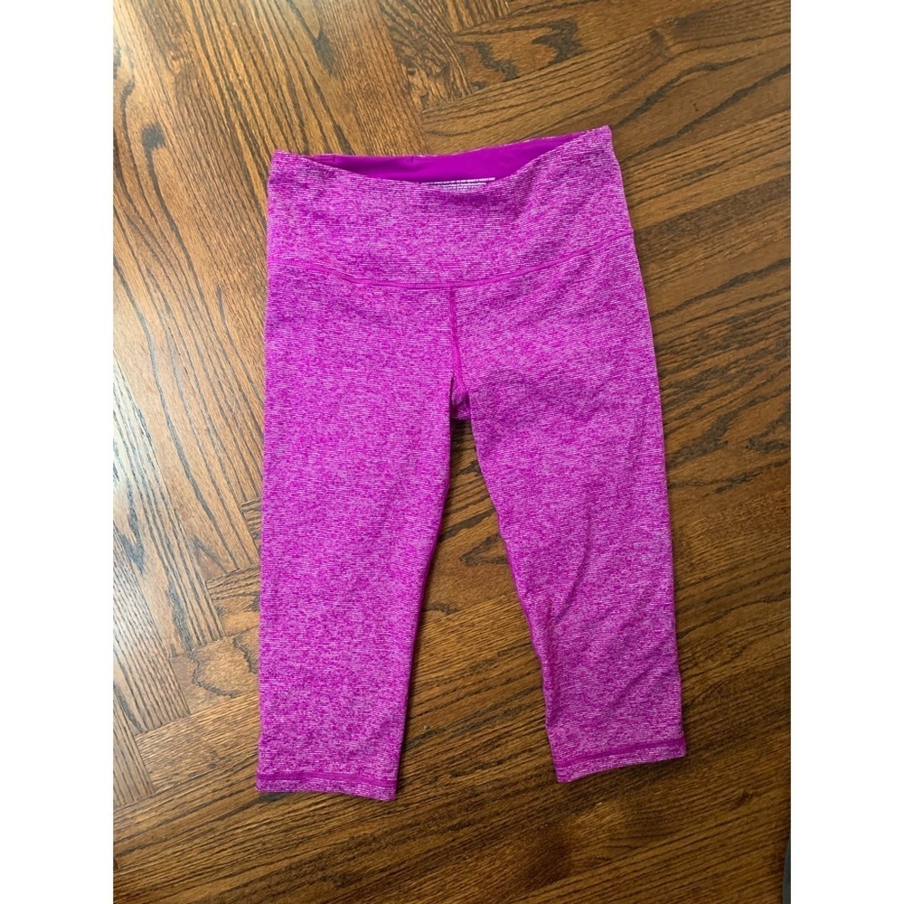 Victoria’s Secret Sport knockout crop legging sz S